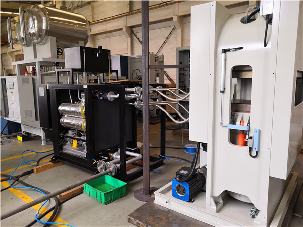 层压机配电加热导热油炉的应用行业介绍-欧能机械